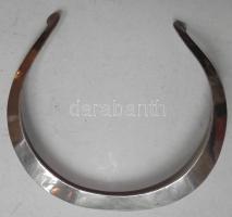 ~1960-as évek vége: kézzel készített jelzett ezüst (Ag) nyakreif /
Handmade silver bracelet 36,04gr