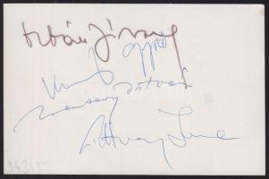 Bojtorján együttes tagjai által aláírt fotó