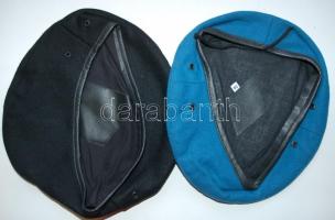 Egy 56-os méretű fekete kommandós barett sapka és egy 59-es méretű kék barett sapka, jelvénnyel, jó ...