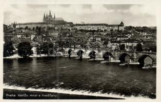 Praha Charles bridge, castle