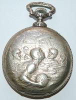 Cca 1907  Doxa zsebóra, fém, másodperc mutatós, hátoldalán vízilabdázók, müködőképes, sérült számlap...