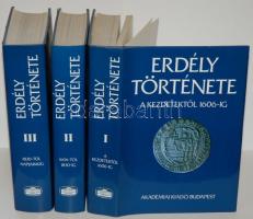 Makkai-Szász: Erdély története napjainkig   I.-III. kötet. Bp., 1988 Akadémiai kiadó. Szép állapotban