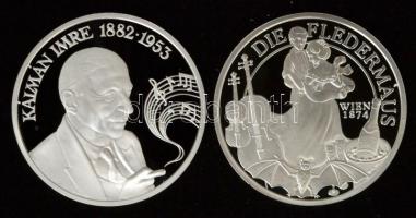 A Magyar Pénzverő és a Münze Österreich közös kiadványa: 2008. &quot;Kálmán Imre - Csárdáskirálynő&quot; és &quot;Johann Strauss - A Denevér&quot; Ag(0.999) (20g/40mm) + CD proof kivtelben. Csak 700-1000db, tanúsítványokkal!! Austria-Hungary coin pair: 2008. &quot;Imre Kálmán-Csárdásfürstin&quot; and &quot;Johann Strauss-Die Fledermaus&quot; Ag(0.999) medallion (20g/40mm) in original box with operetta CD C:PP with certificate