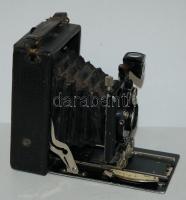 1928 Zeca márkájú lemezes harmonikás fényképezőgép a Paul Zeh Kamerawerktől, Radionar Anastigmat 6.5...