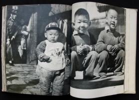 2 db Kínáról szóló könyv: Virágozzék egy szál virág!, A Nagy faltól a Csendes óceánig