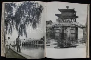 2 db Kínáról szóló könyv: Virágozzék egy szál virág!, A Nagy faltól a Csendes óceánig