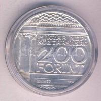 1977. 200Ft Ag "Nemzeti Múzeum" T:BU