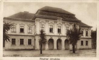 Tata Tóváros városház (EK)