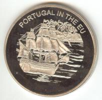 Máltai Lovagrend 2004. 100L "Portugália az EU-ban" T:PP tanúsítvánnyal Sovereign Order of Malta 2004. 100 Liras "Portugal in the EU" C:PP