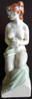 Kőbányai (korábban Drasche) festett porcelán: Oláh Sándor tervezte ülő női akt, jelzett, hibátlan, magasság: 33 cm