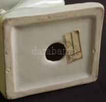 Kőbányai (korábban Drasche) festett porcelán: Oláh Sándor tervezte ülő női akt, jelzett, hibátlan, m...