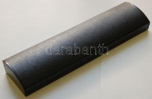 cca 1980 Mechanikus sorszámozott Certina férfi karóra új bőr szíjjal, eredeti dobozban. / Certina me...