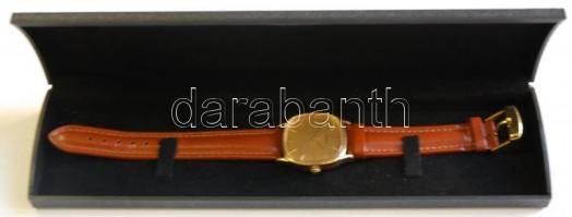 cca 1980 Mechanikus sorszámozott Certina férfi karóra új bőr szíjjal, eredeti dobozban. / Certina me...