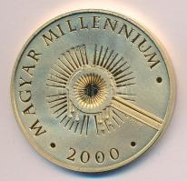 Sülle Mária 2000. "Magyar Millennium" aranyozott Ag(0.925) emlékérem (35.25g/42.5mm) T:PP