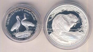 1992. 200Ft Ag "Veszélyeztetett állatvilág-gólya" T:PP + 2000. 3000Ft Ag "Veszélyeztetett állatvilág-hód" T:PP Csak 7000db!