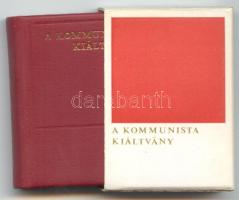 Minikönyv: Marx-Engels: A kommunista kiáltvány  Bp., 1968, Kossuth. Sorszámozott kiadvány műbőr kötésben, tokban
