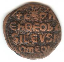 Bizánci Birodalom / VI. León 886-912. Follis "+LEOn bAS ILEUS ROM / +LEOn En QEO bA SILEVS R OM...
