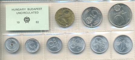 1982. 2f-10Ft 9db klf érmés forgalmi sor fóliatokban T:1