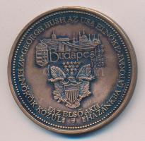 Bozó Gyula (1913-2004) 1989. "George Bush látogatása Magyarországon" fényes és mattolt Br ...