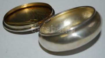 1872-1902 Kör alakú szecessziós ezüst (Ag) szelence németországi hold-korona fémjellel és 800-as tis...