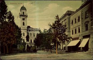 Komárom main square