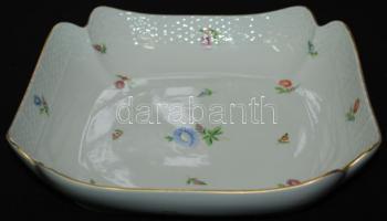 ~1960  23 darabos nem komplett jelzett Herendi fonott porcelán étkészlet apró virágokkal díszítve: 5...