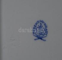 ~1960  23 darabos nem komplett jelzett Herendi fonott porcelán étkészlet apró virágokkal díszítve: 5...