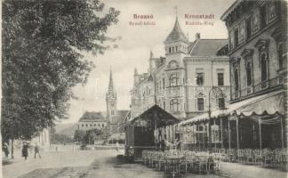 Brassó Rezső boulevard, café