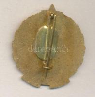 ~1965. "Kiváló Munkásőr" zománcozott aranyozott kitüntető jelvény T:1 dísztokban