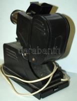 cca 1940 Szovjet diavetítő f=7,7cm objektívvel működőképes állapotban / 
Vintage Soviet rollfilm pro...