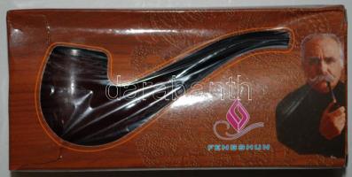 Fengshun pipa eredeti dobozában /  Pipe in original box