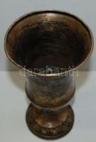 Cca 1960 ezüstözött, labdarúgó vándorkupa, m:20 cm., apró repedéssel, koszos állapotban/ Silver plat...