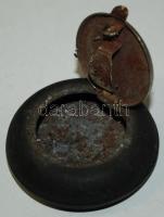 Városcímeres, vasból készült, régi kézi hamutartó / 
Vintage iron pocket ashtray d: 6cm