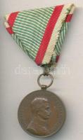 1917. Bronz Vitézségi Érem IV. Károly / Fortitudini mellszalaggal T:2 1917. Medal for Bravery with ribbon Br sign:Kautsch C:XF