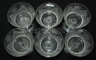 Ólomkristály konyakos poharak 6db, csiszolt, kettő poháron 1 mm.-es lepattanás a szájaknál