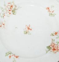 ~1900 Virágokkal díszített porcelán tál d: 32cm