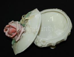 Kézzel festett rózsás jelzett ENS porcelán bonbonier (apró sérülés a rózsán) /
Handpainted  ENS chin...