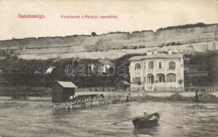 Balatonaliga part a Perényi-nyaralóval