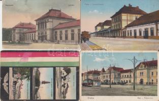 4 db régi városképes lap, vasútállomások a történelmi Magyarország területéről,
