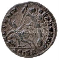 Római Birodalom / Sziszek / Constans 348-350. Follis Br (2.75g) T:2
Roman Empire / Siscia / Constans...