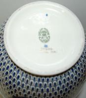 Kézzel festett számozott, különleges formákkal és virágokkal díszített jelzett Zsolnay porcelán váza...