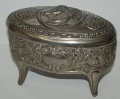 Angyalkával díszített bélelt ón ékszeres dobozka 9x13cm