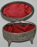 Angyalkával díszített bélelt ón ékszeres dobozka 9x13cm