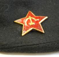 Orosz katonai kommandós barvet jelvénnyel