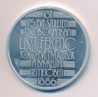 Fülöp Zoltán (1951-) 1986. "175 éve született Doborjánban Liszt Ferenc-100 éve nyugszik a Bayreuthi temetőben" ezüstözött emlékérem T:PP