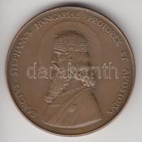 Madarassy Walter (1909-1994) 1938. "Szent István / Szent Jobb" Br emlékérem eredeti dobozban T:2