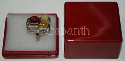 Kézzel készített ezüst (Ag) art deco gyűrű borostyánnal díszítve /
Handmade silver art deco ring wit...