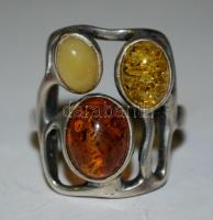 Kézzel készített ezüst (Ag) art deco gyűrű borostyánnal díszítve /
Handmade silver art deco ring wit...