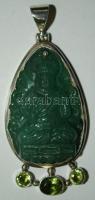 Kézzel készített nagyméretű faragott aventurin Buddha medál ezüst (Ag) keretben peridot kövekkel díszítve / Handmade carved aventurine Buddha medal in silver frame with peridots 6,5x3cm