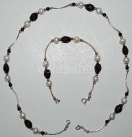Ezüst (Ag) nyaklánc hozzávaló karkötővel, csiszolt gránáttal és tenyésztett gyönggyel díszítve / Silver necklace and bracelet with polished grenades and cultured pearls